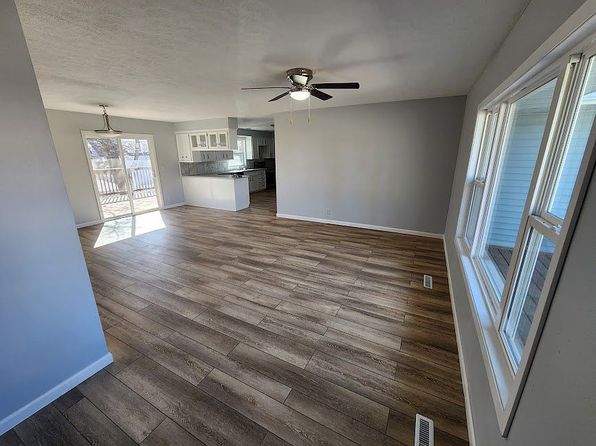 106 E Finch St, Leigh, NE 68643