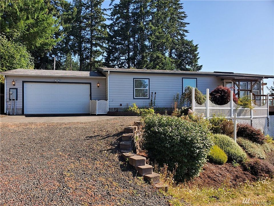1st image of 61 SE Bay East Dr