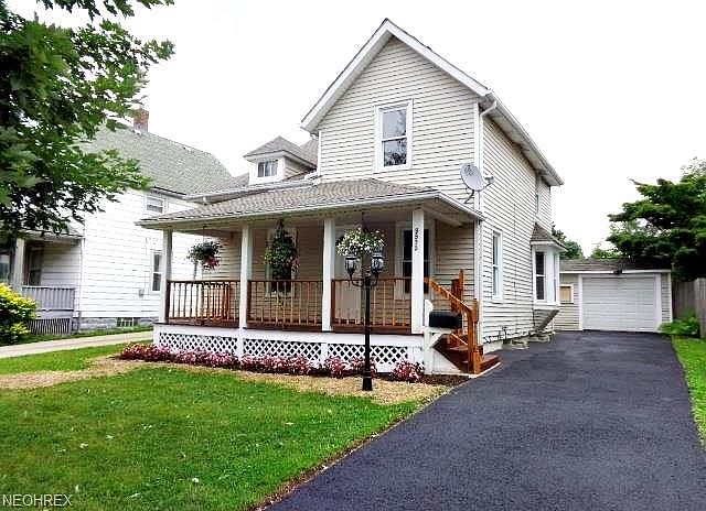 1st image of 3573 W 136th St