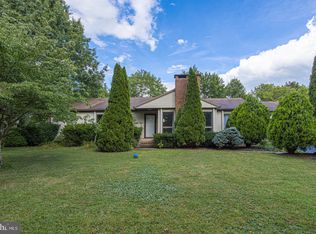 1 Hallmark Pl, Quakertown, PA 18951