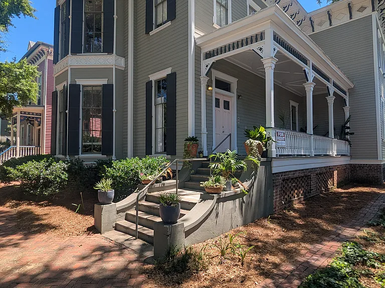 215 W Gwinnett St #2 — Photo 2