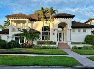 1089 Cordova Blvd NE, Saint Petersburg, FL 33704