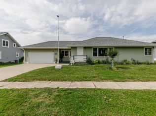 305 N Pearl St, Zearing, IA 50278