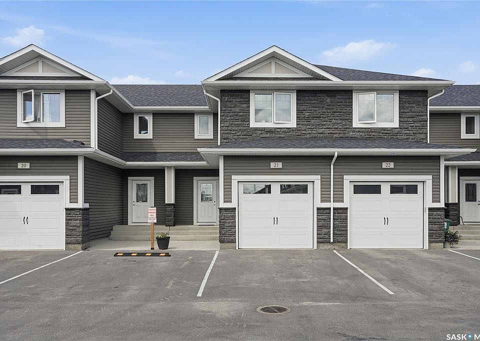 1st image of UNIT 21-115 Veltkamp CRESCENT