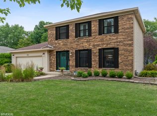 1322 Carol Ln, Naperville, IL