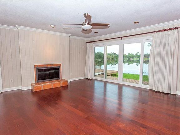 3rd image of 7901 Lake Waunatta Dr
