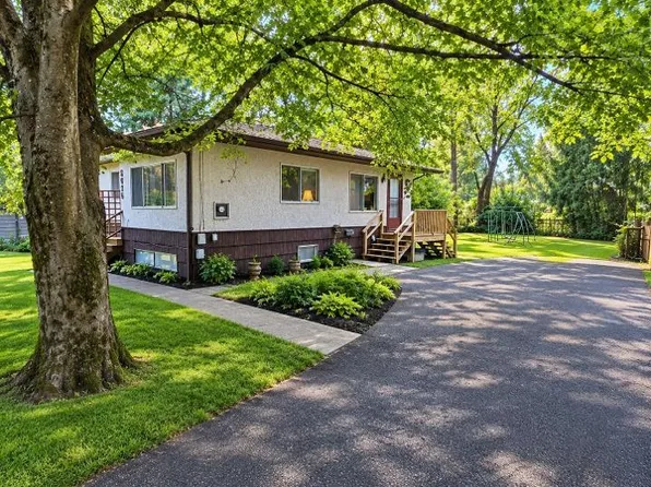 3675 208th St, Langley, BC V3A 4X6