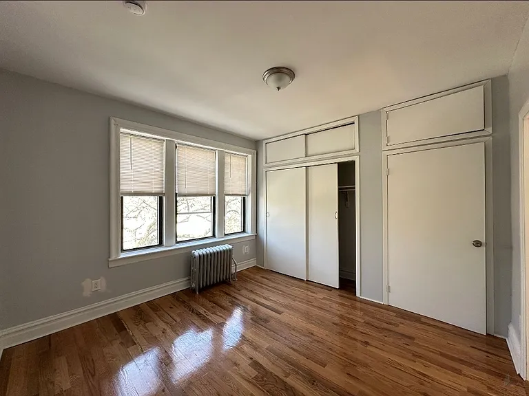 462 Kennedy Blvd #24F — Photo 8