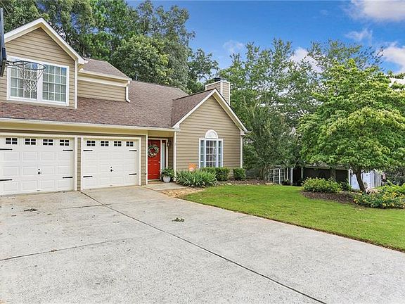 2nd image of 3330 Summer View Dr