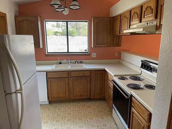 3rd image of 750 Frontier Dr
