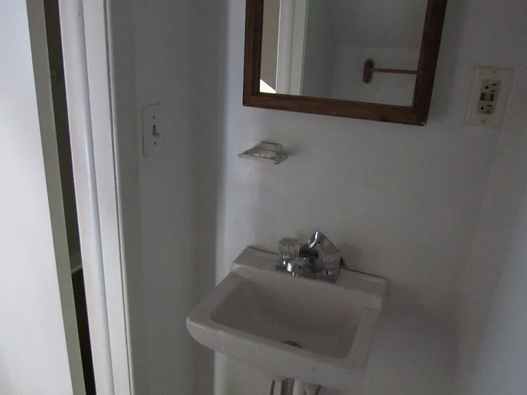 11 Lafayette Park — Photo 8