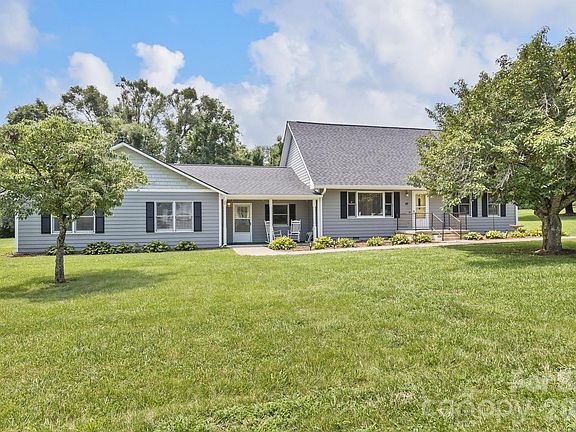 2nd image of 47 Cane Creek Cir