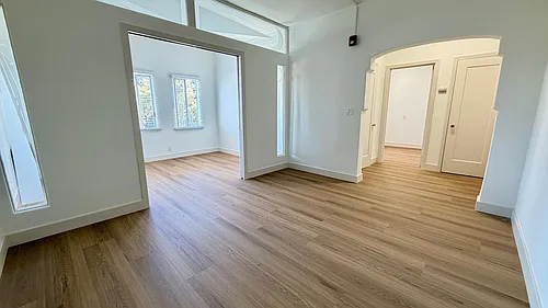 Floor plan 204