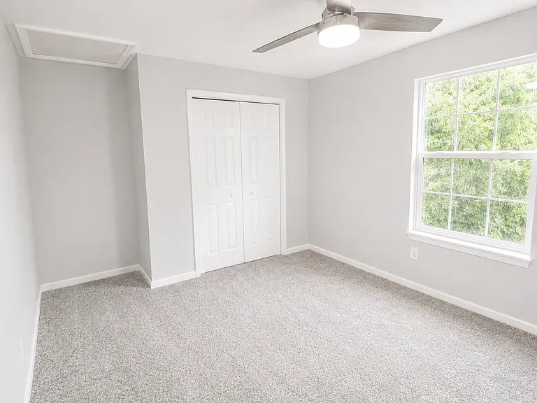 5318 Godas Cir — Photo 18