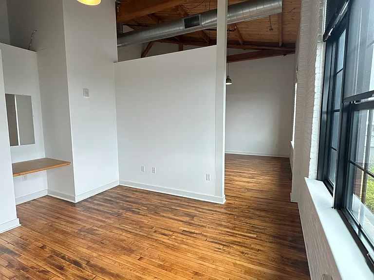36 Cromwell St #406 — Photo 7