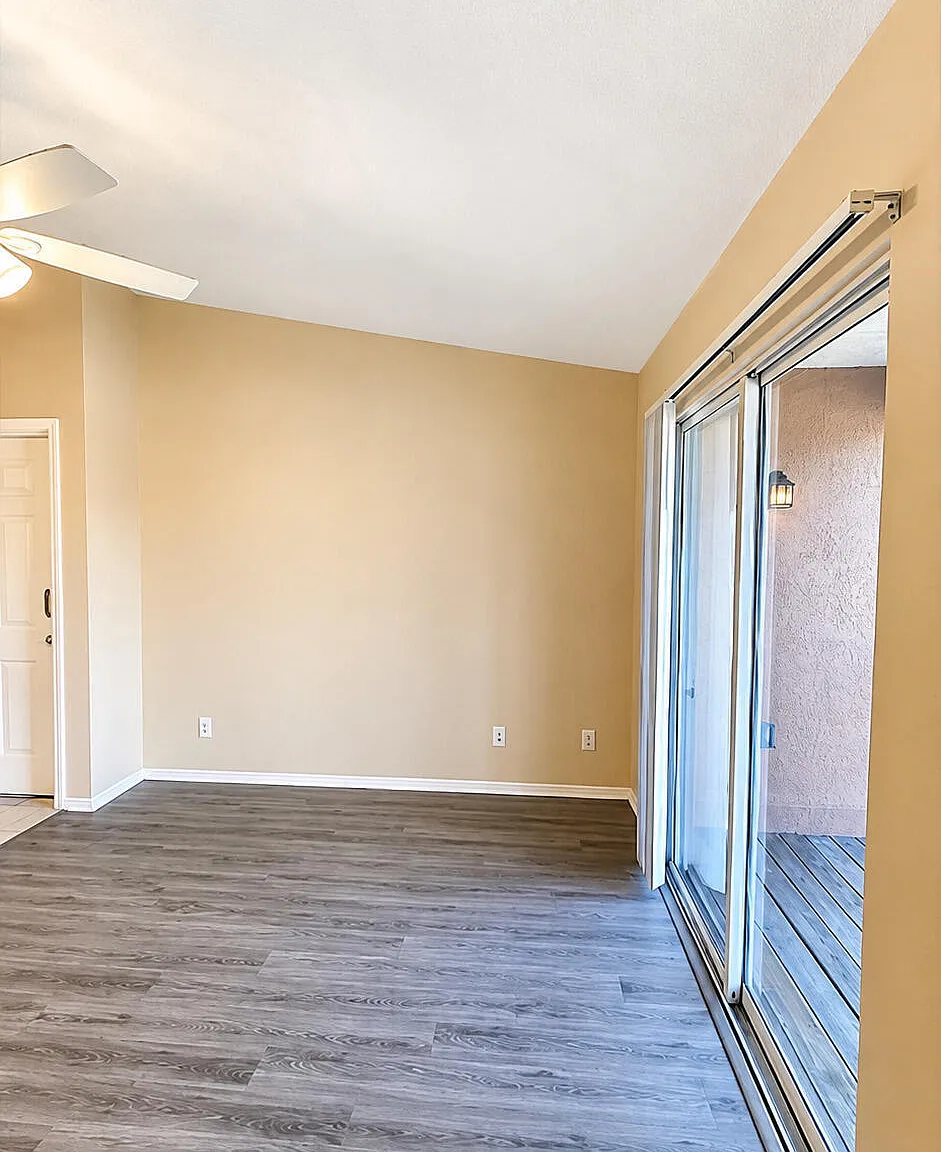 2 bed, 1078 sqft, $1,795 — Photo 4