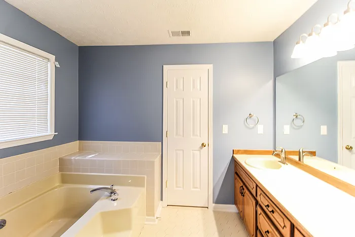 2945 Camary Place Dr SE — Photo 9