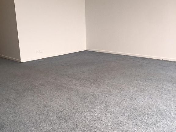 4th image of 2650 N Lakeview Ave APT 1803