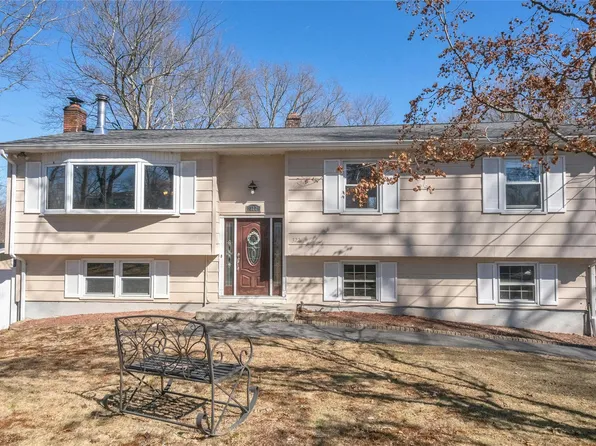 322 Lovell Street, Mahopac, NY 10541