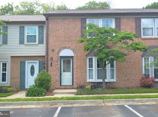 5706 Independence Cir, Alexandria, VA 22312