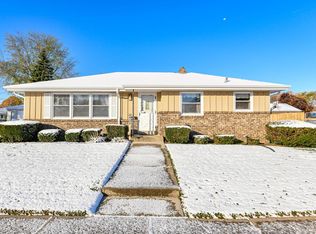 8308 27th Ave, Kenosha, WI 53143