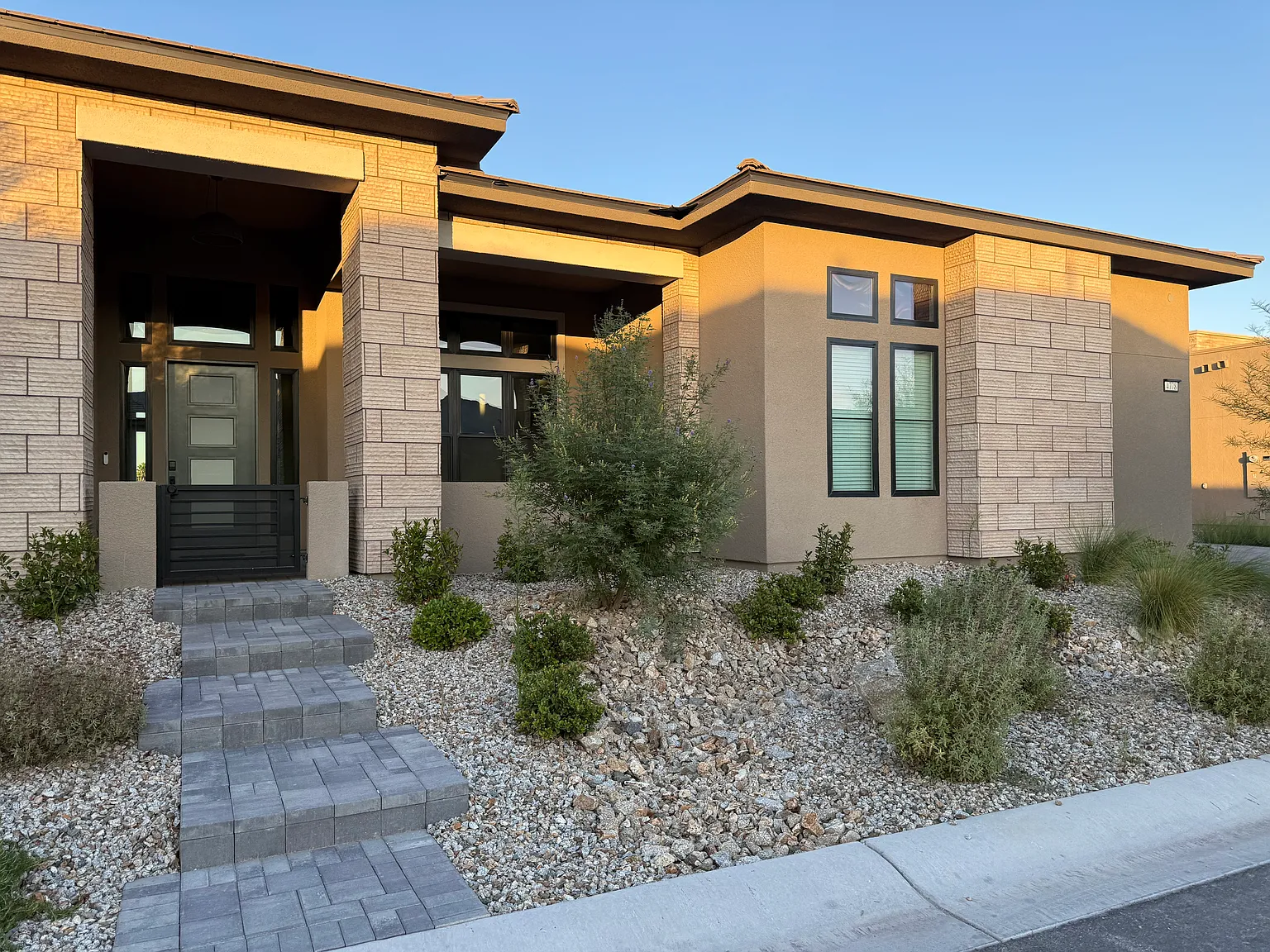 4778 Outlook Peak St — Photo 3