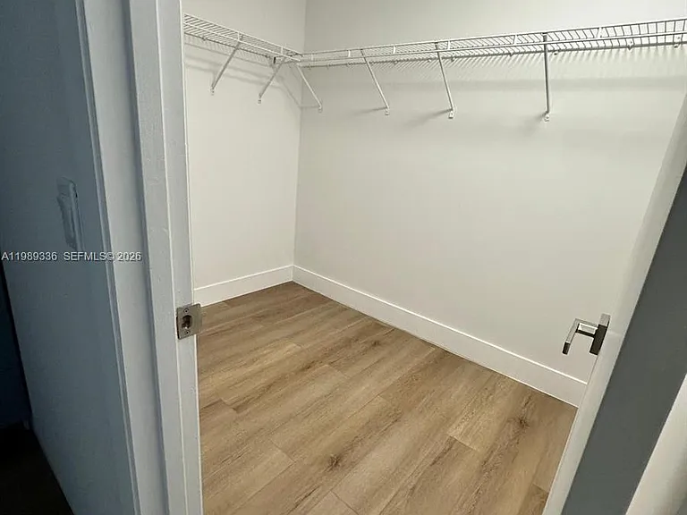 9102 SW 113th Place Cir E — Photo 17