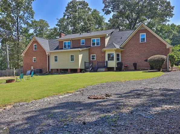 3765 Cannonwolde Dr, Snellville, GA 30039