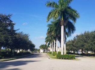 3028 Lake Manatee Ct, Cape Coral, FL 33909