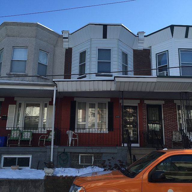 2nd image of 5836 Carpenter St