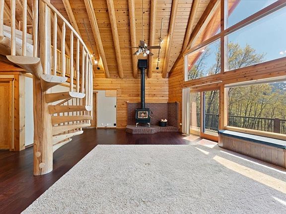 5th image of 8705 Aspen Dr