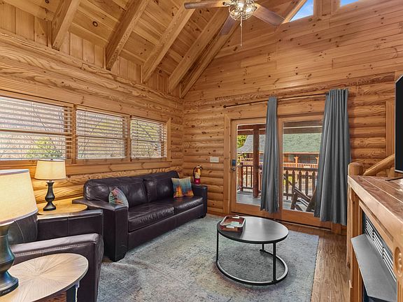 3rd image of 3144 Smoky Ridge Way