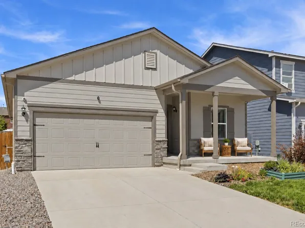 389 Maple Street, Bennett, CO 80102