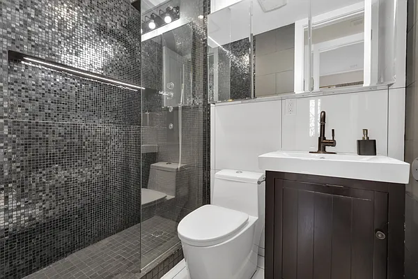 Sold by Compass | media 5