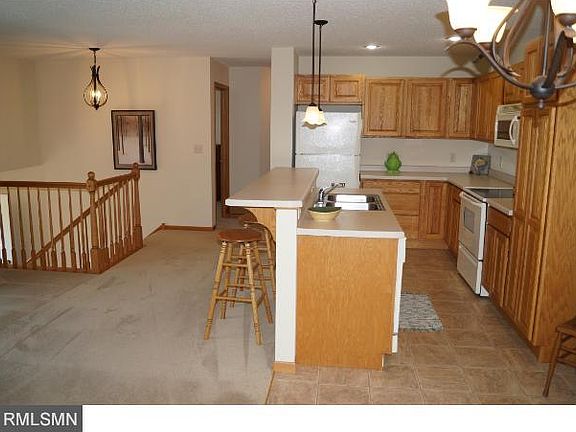4th image of 115 Sieben Crest Ln