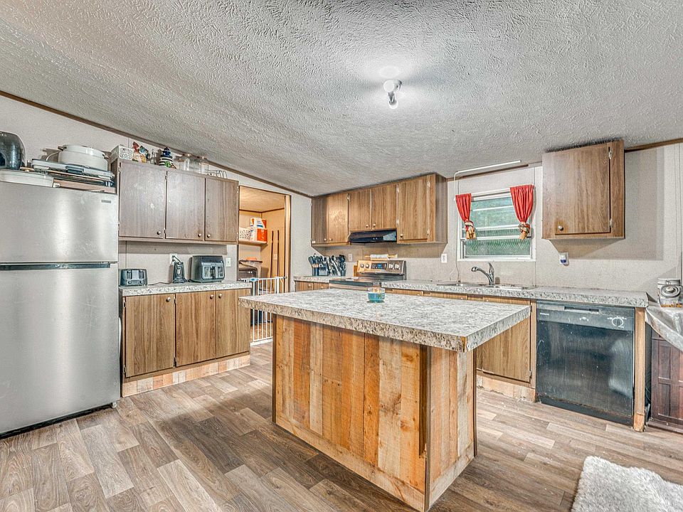 1st image of 1478 Shawnee Cir