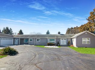 2N302 Swift Rd, Lombard, IL 60148