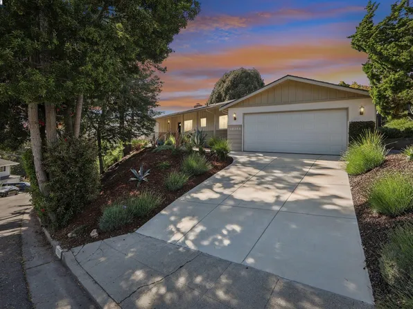 10288 Royal Oak Rd, Oakland, CA 94605