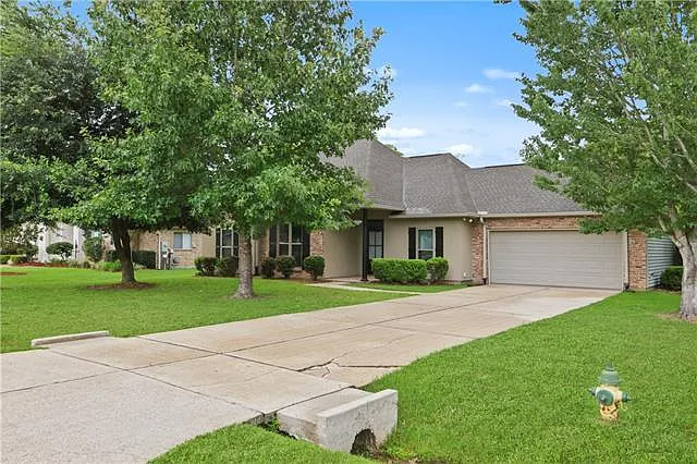322 Turnwood Dr — Photo 1
