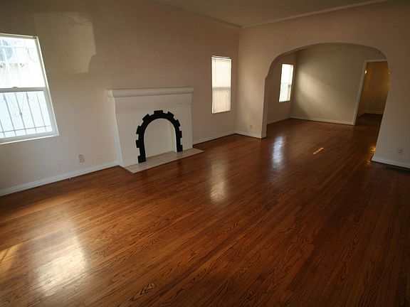 2nd image of 332 N Stanley Ave #332