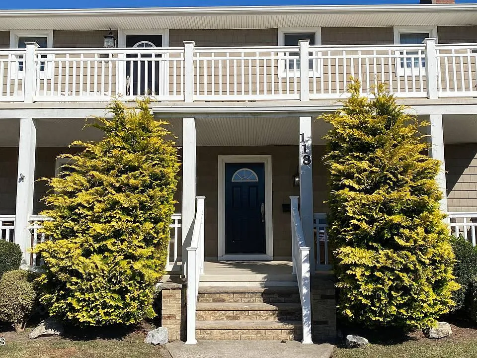 118 Lincoln Ave