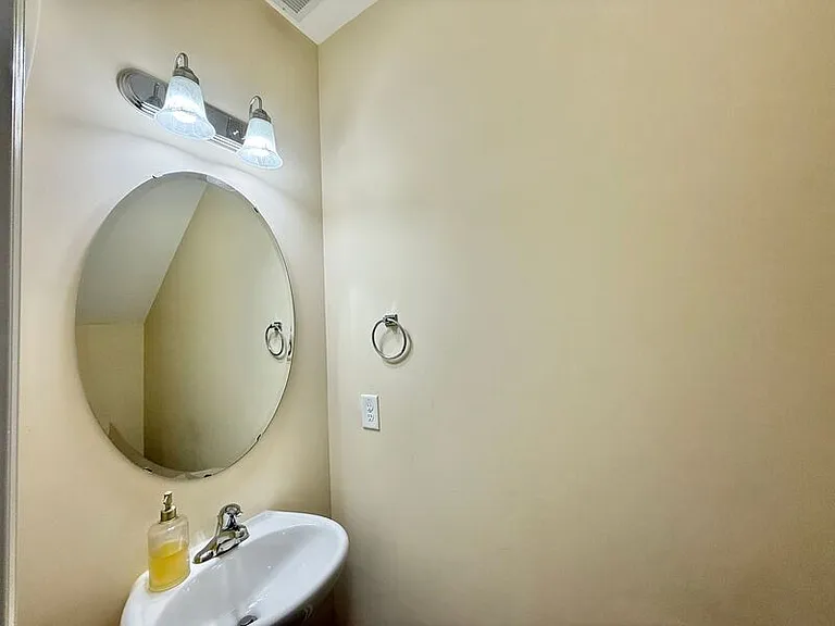 1812 Grace Point Rd — Photo 11