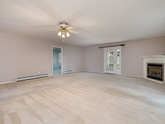 4th image of 644 Avalon Dr