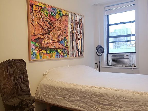 4th image of 1202 Lexington Ave APT D1