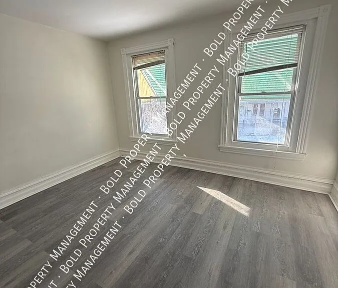 1047 Madison Ave — Photo 5