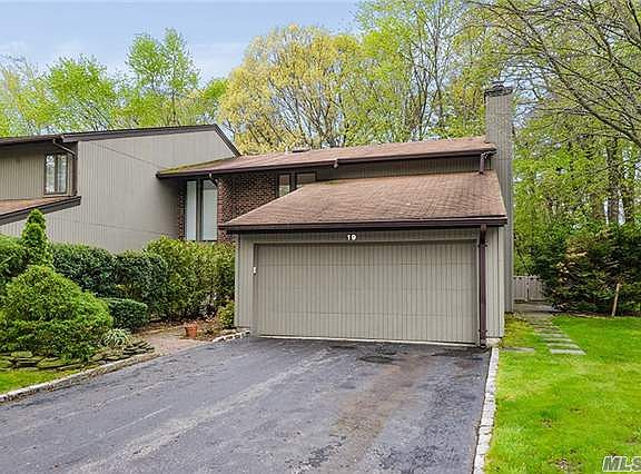 3rd image of 19 Meadowood Dr Unit 19