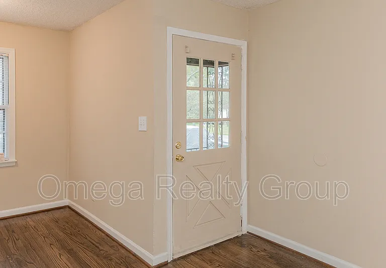 525 Annie Laura Dr — Photo 7