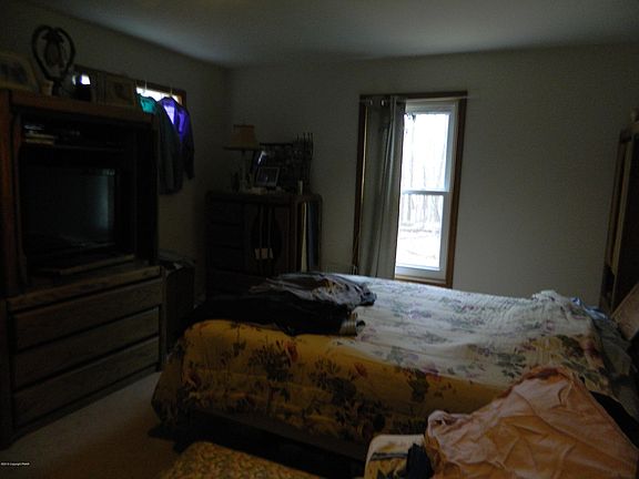 4th image of 7172 Glenwood Dr