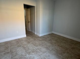 7622 SW 21st St #3, Miami, FL 33155