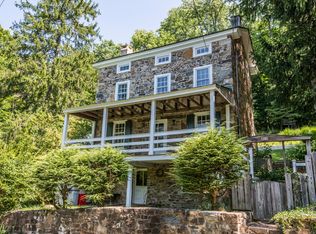 1385 Schoolhouse Ln, Birchrunville, PA 19421